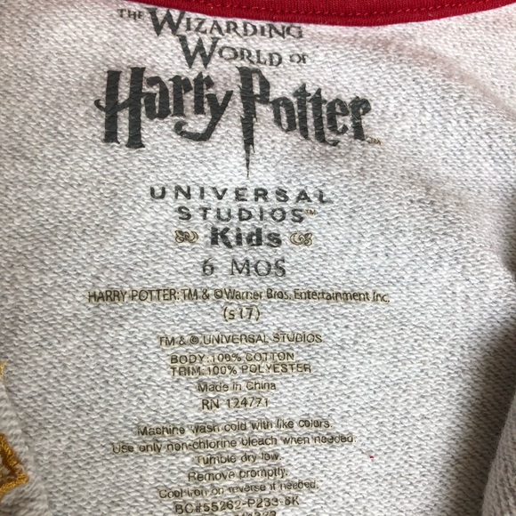 Gryffindor infant coveralls - Picture 2 of 9